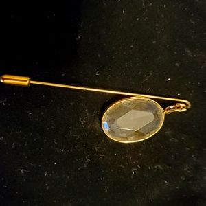 Vintage hat pin or brooch with clear crystal